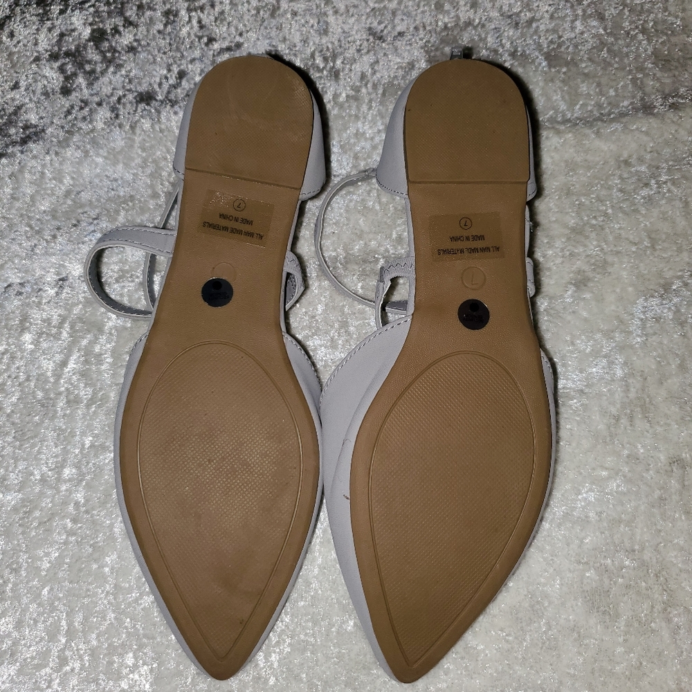 FINAL LOWEST PRICE Beautiful Pale Blue/Gray Flats - Picture 8 of 8